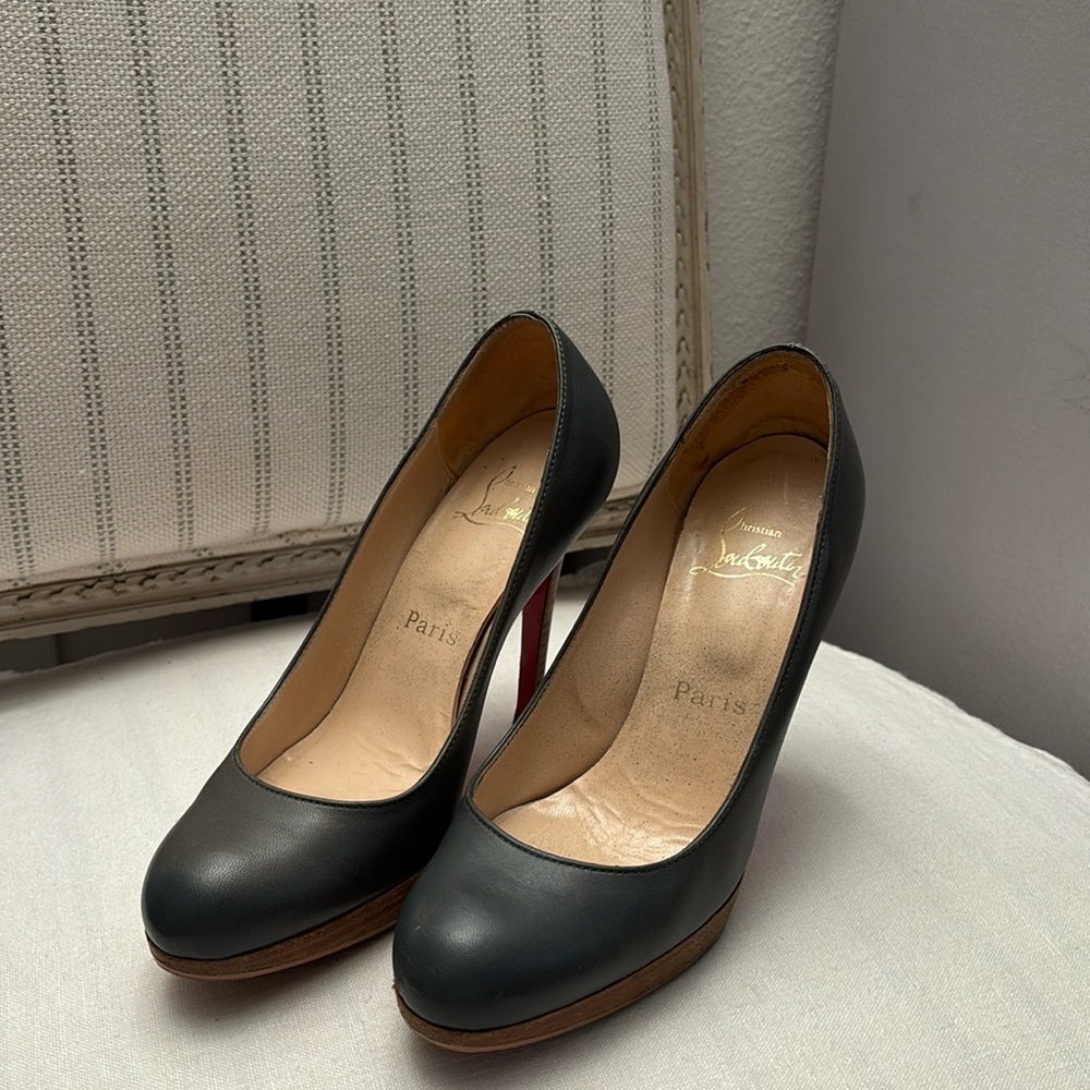 Christian Loubouton Pumps